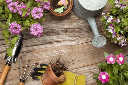 Garden waste recycling in Cranham with sorting and recovery